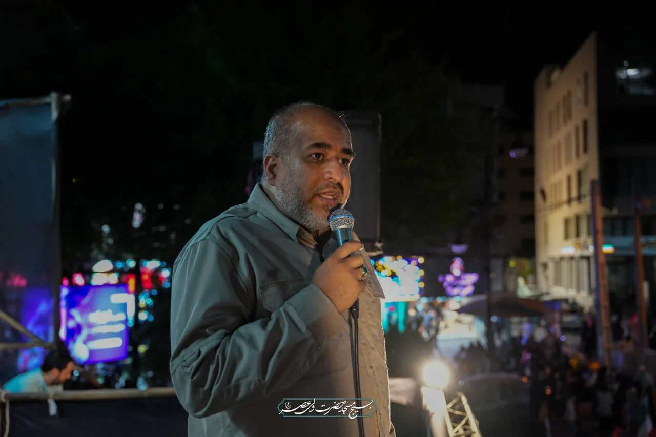 🔷 اینجا هزاران حنجره با یک صدا، از عشق و آرمان خویش سخن گفتند.