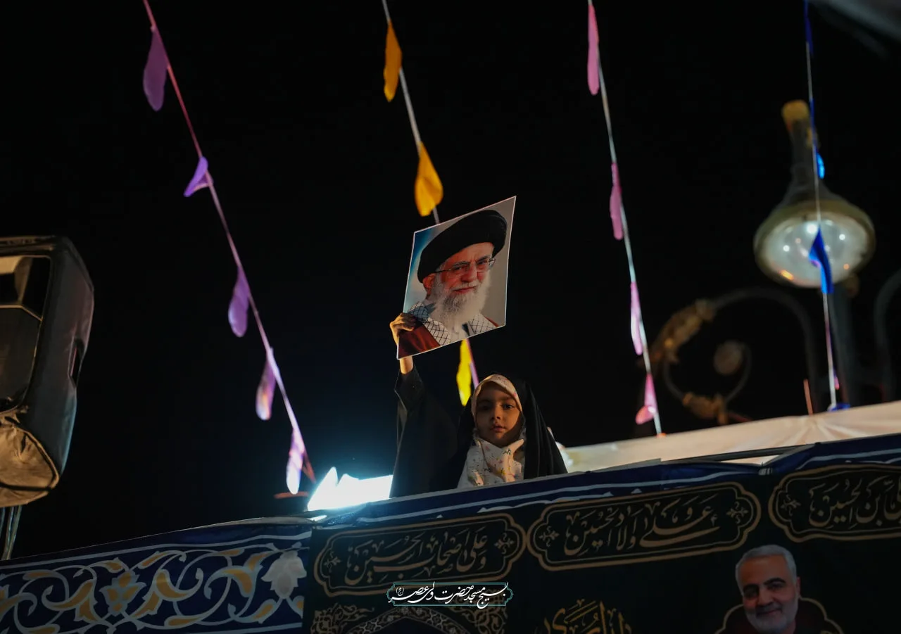 🔺 امروز خیابان‌ها شاهد حضور مردمی بودند که ایستادگی را معنا کردند.