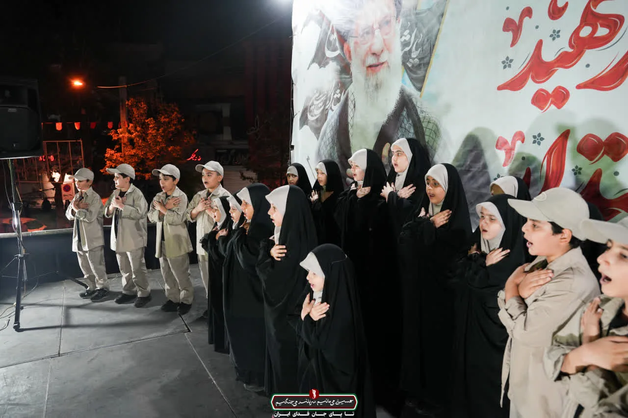 تابوت مطهر حضرت آیت الله سید علی حسینی خامنه ای