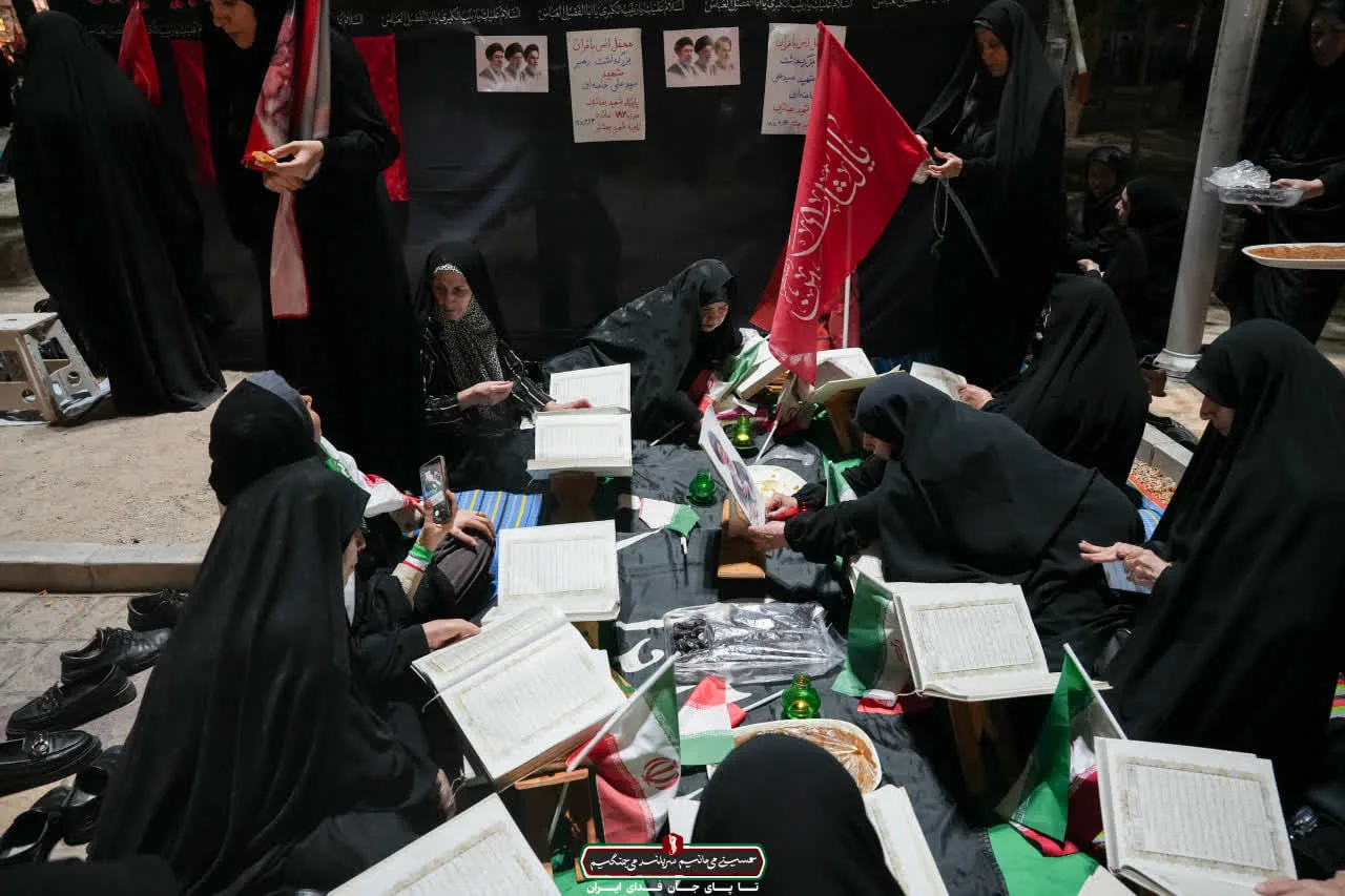 تابوت مطهر حضرت آیت الله سید علی حسینی خامنه ای
