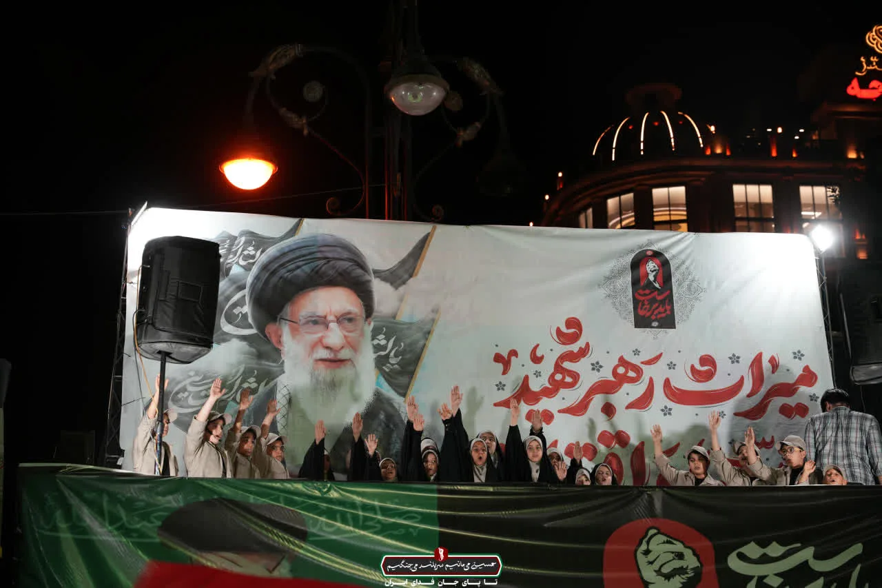 تابوت مطهر حضرت آیت الله سید علی حسینی خامنه ای