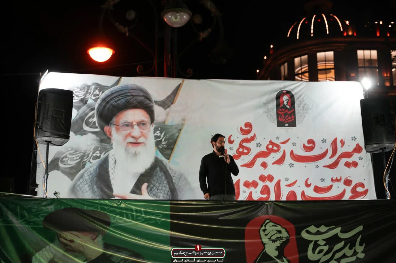 تابوت مطهر حضرت آیت الله سید علی حسینی خامنه ای