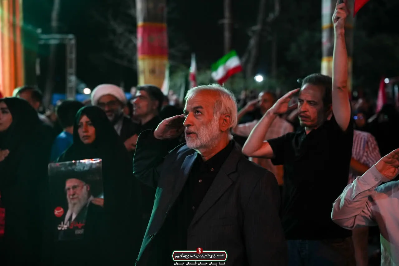 تابوت مطهر حضرت آیت الله سید علی حسینی خامنه ای