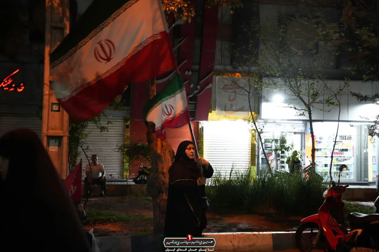 تابوت مطهر حضرت آیت الله سید علی حسینی خامنه ای