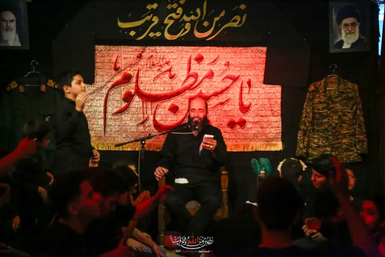 روضه / در هیئتی که دغدغه مبارزه با اسرائیل نباشد،  شمر هم  سینه میزند.
