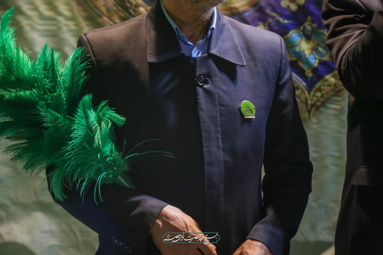 دویست شب گذشت