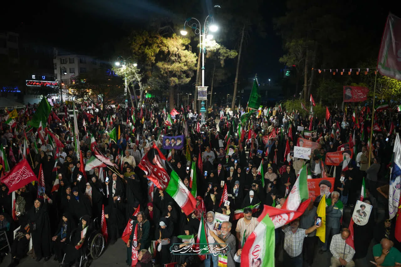 دویست شب گذشت