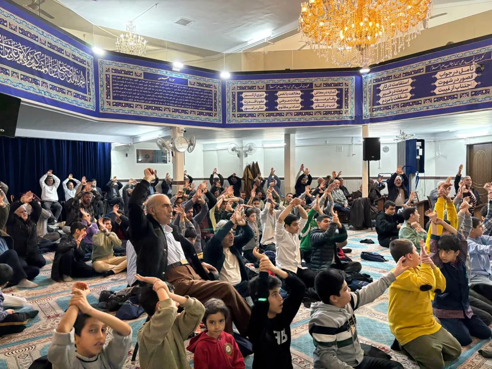 مراسـم جشن میلاد