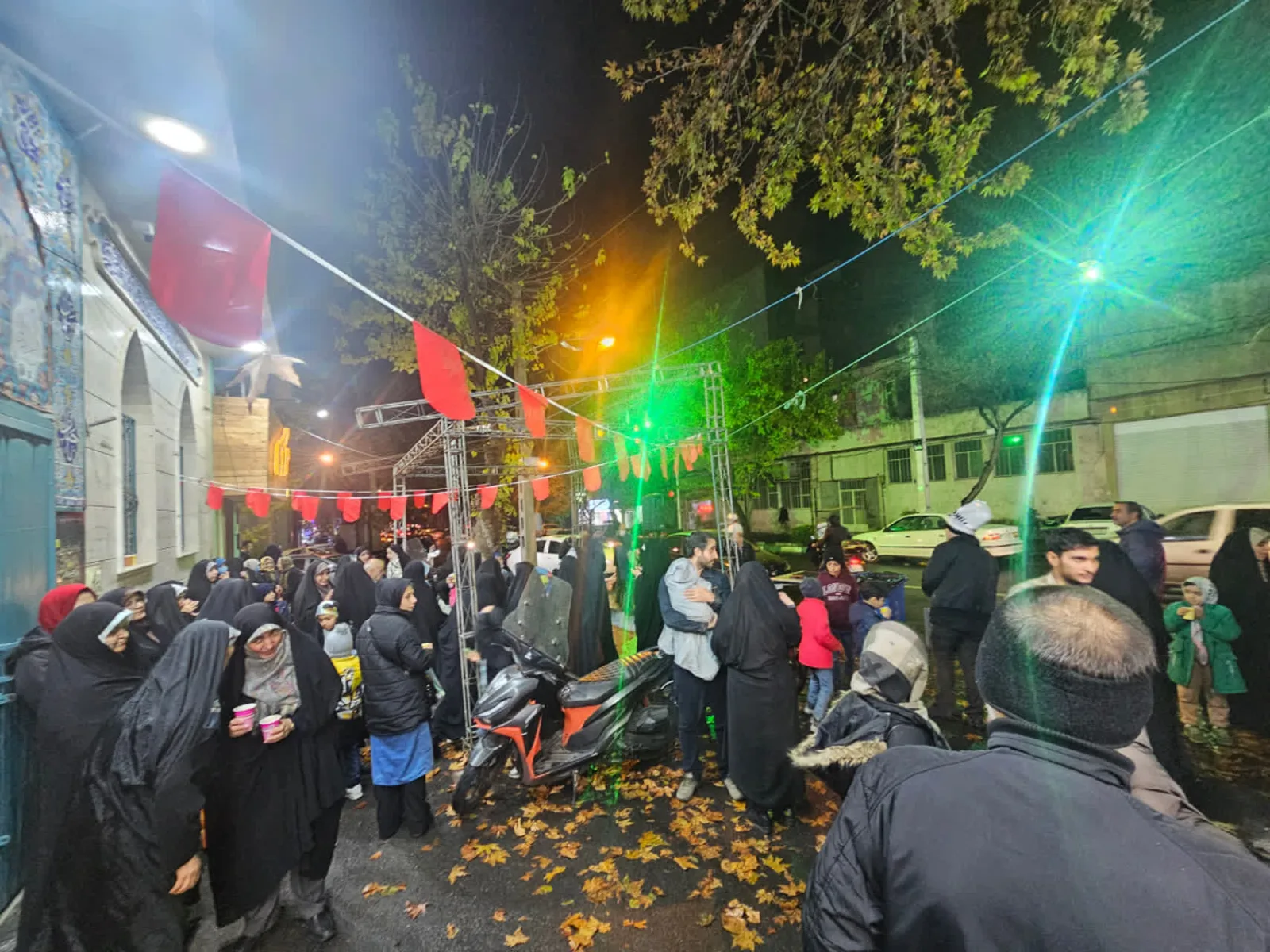 ایستگاه صلواتی و شادمانی