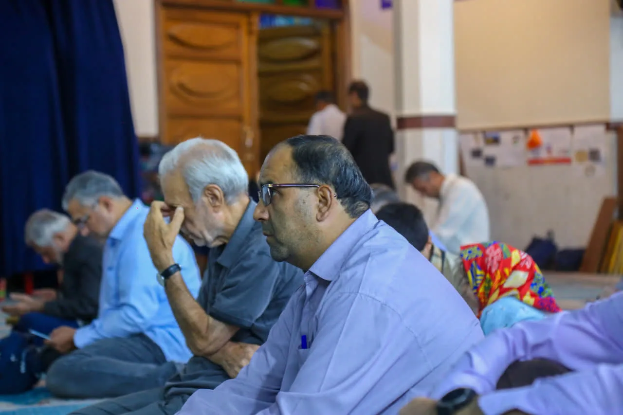 ▫️ برنامه تفسیر قرآن کریم؛با محوریت سبک زندگی و خانواده