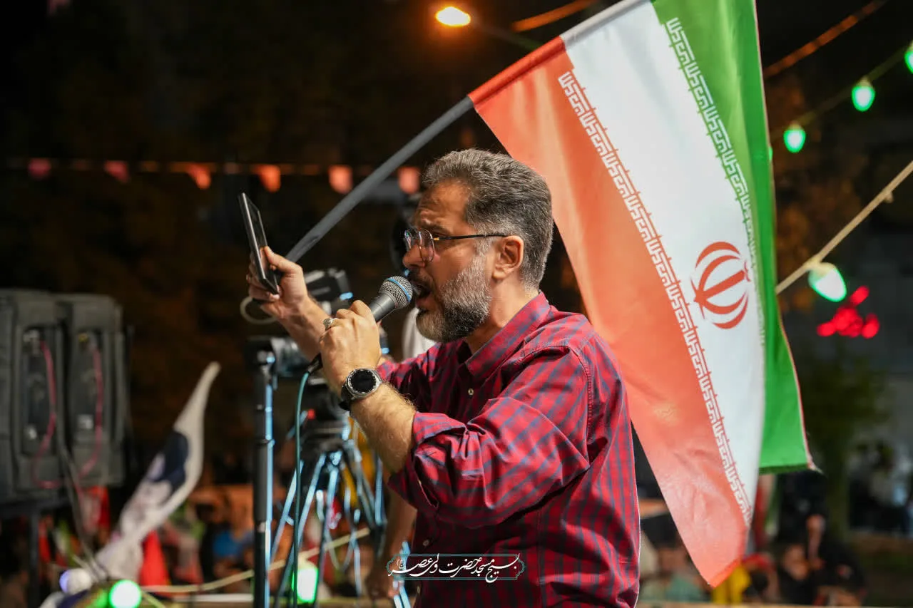 امروز خیابان‌ها شاهد حضور مردمی هستند که ایستادگی را معنا کردند.