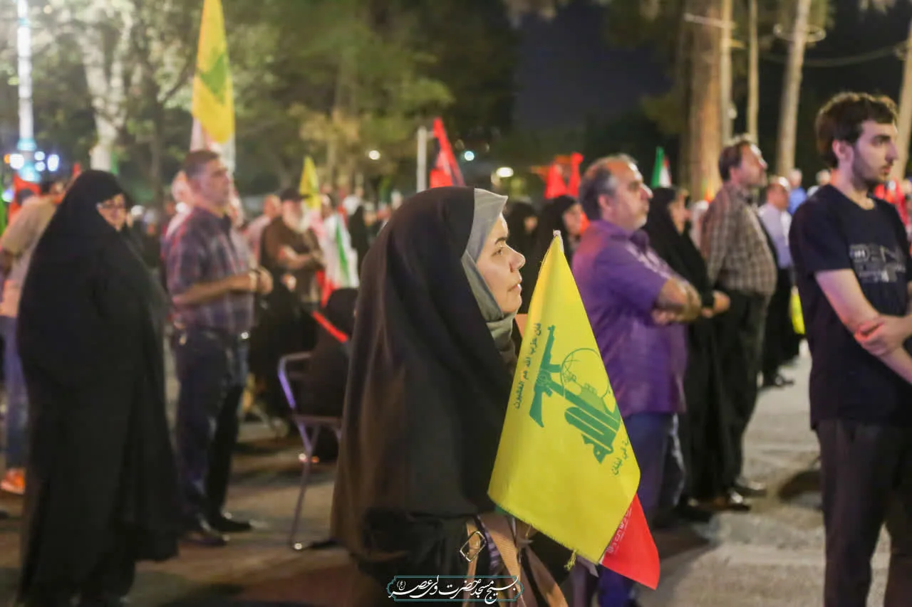 این تجمع ، گواه آن هست که ملتی با امید و اراده راسخ ، هرگز تسلیم نمی‌شود.
