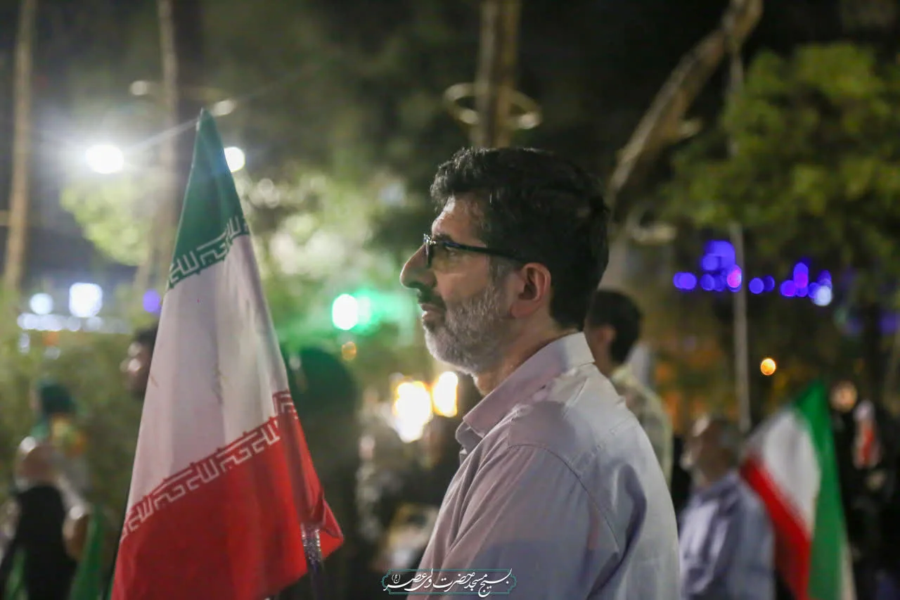 این تجمع ، گواه آن هست که ملتی با امید و اراده راسخ ، هرگز تسلیم نمی‌شود.