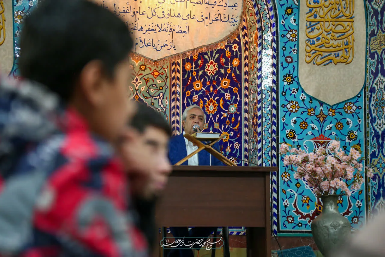محفل انس با قرآن کریم در ماه نزول  قرآن