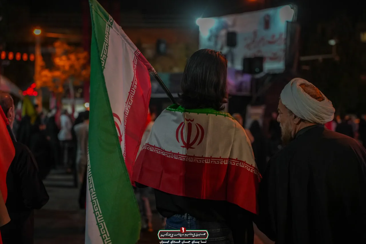 🔻وطن بسوزد و من در خروش و جوش نباشم؟؛ خدا کند که بمیرم وطن‌فروش نباشم.